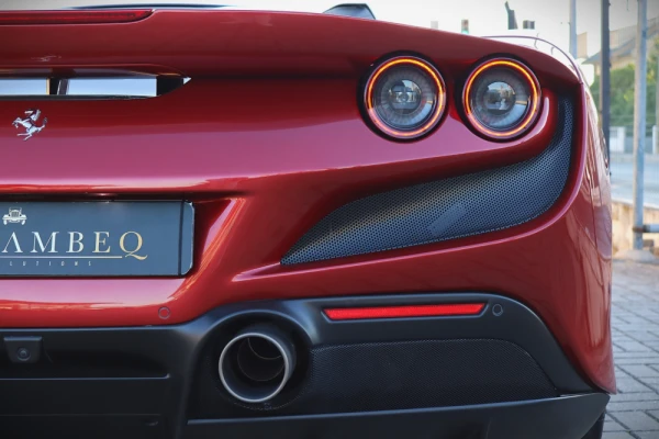 Ferrari F8 Tributo Standard 15