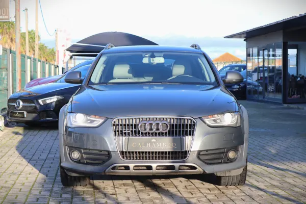 Audi A4 Allroad 2.0 TDI quattro Advance S tronic 2