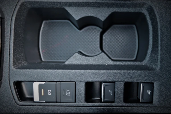 Volkswagen T-Roc Cabrio 1.5 TSI R-Line DSG 24