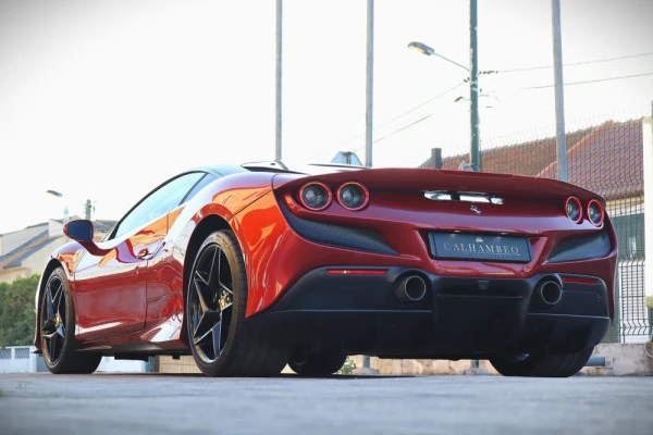Ferrari F8 Tributo Standard 9