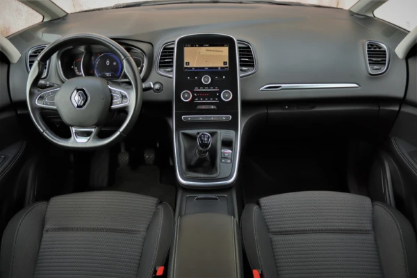 Renault Grand Scénic 1.5 dCi Dynamique S 7L 19