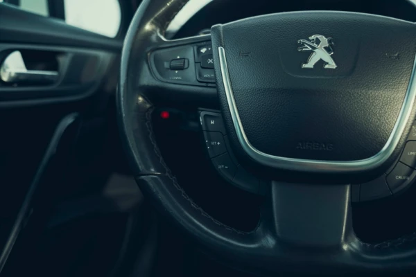 Peugeot 508 RXH 2.0 HDi Hybrid4 Limited Edition 2-Tronic 23