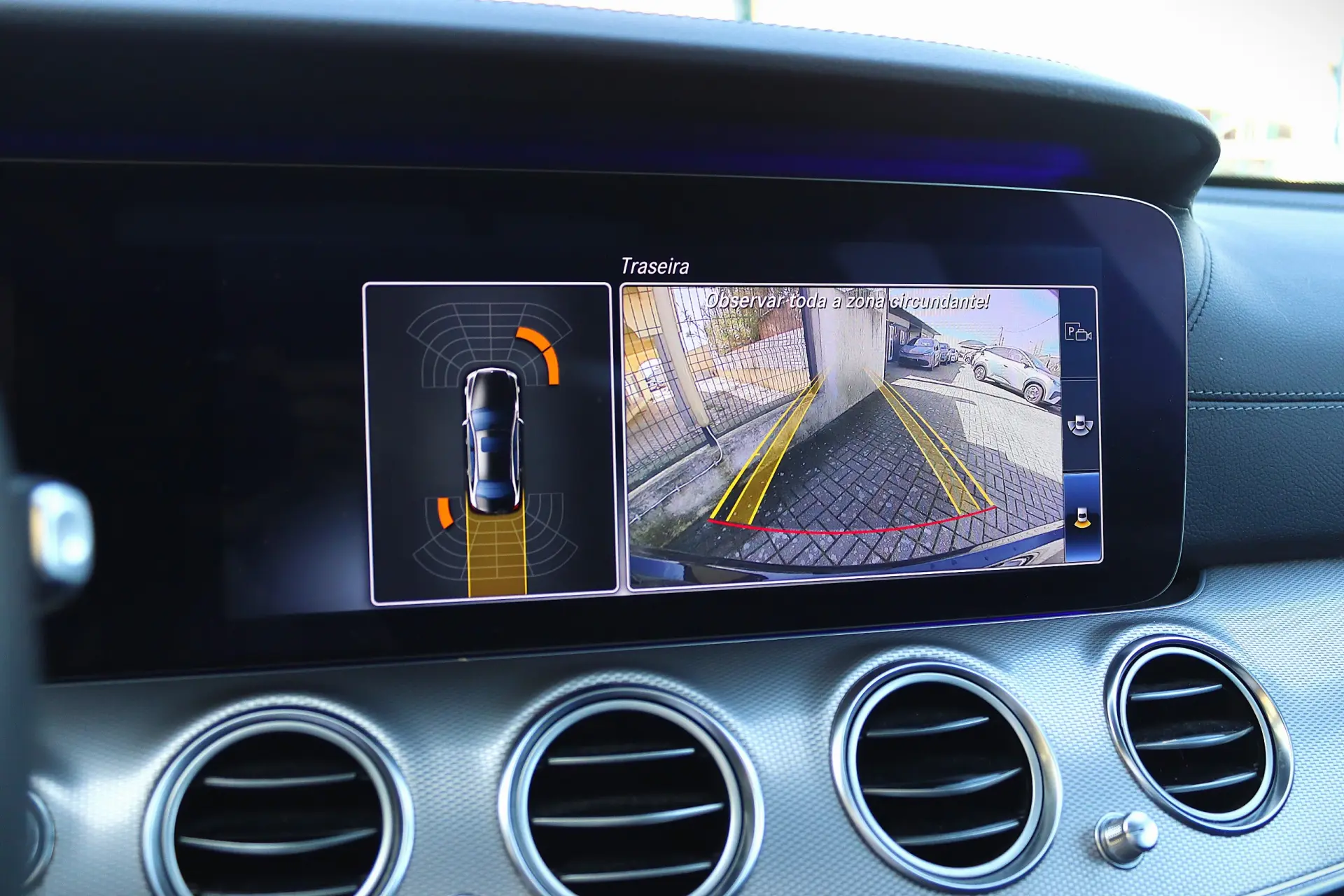 Mercedes-Benz E 220 d AMG Line 5