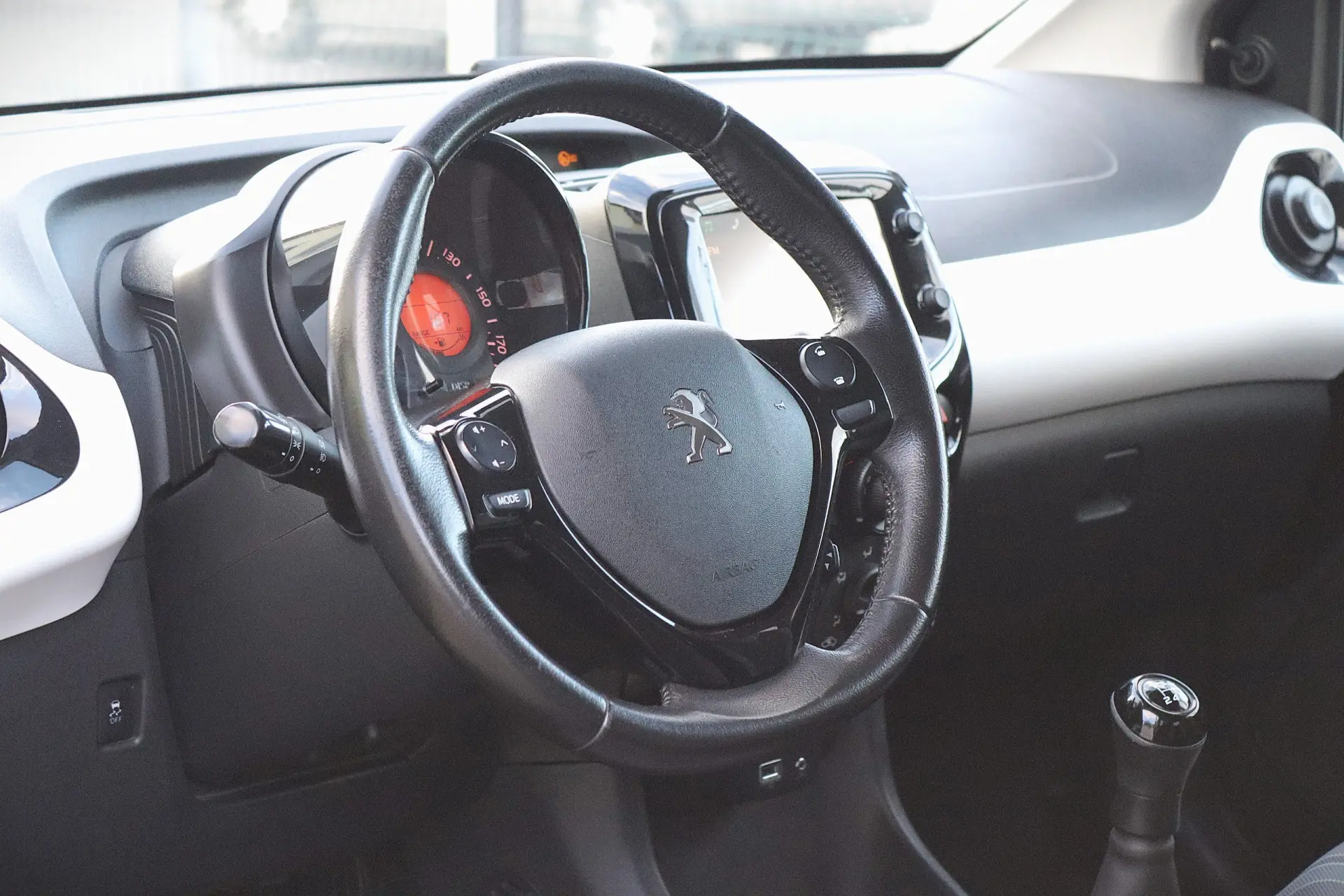 Peugeot 108 1.0 VTi Active 12