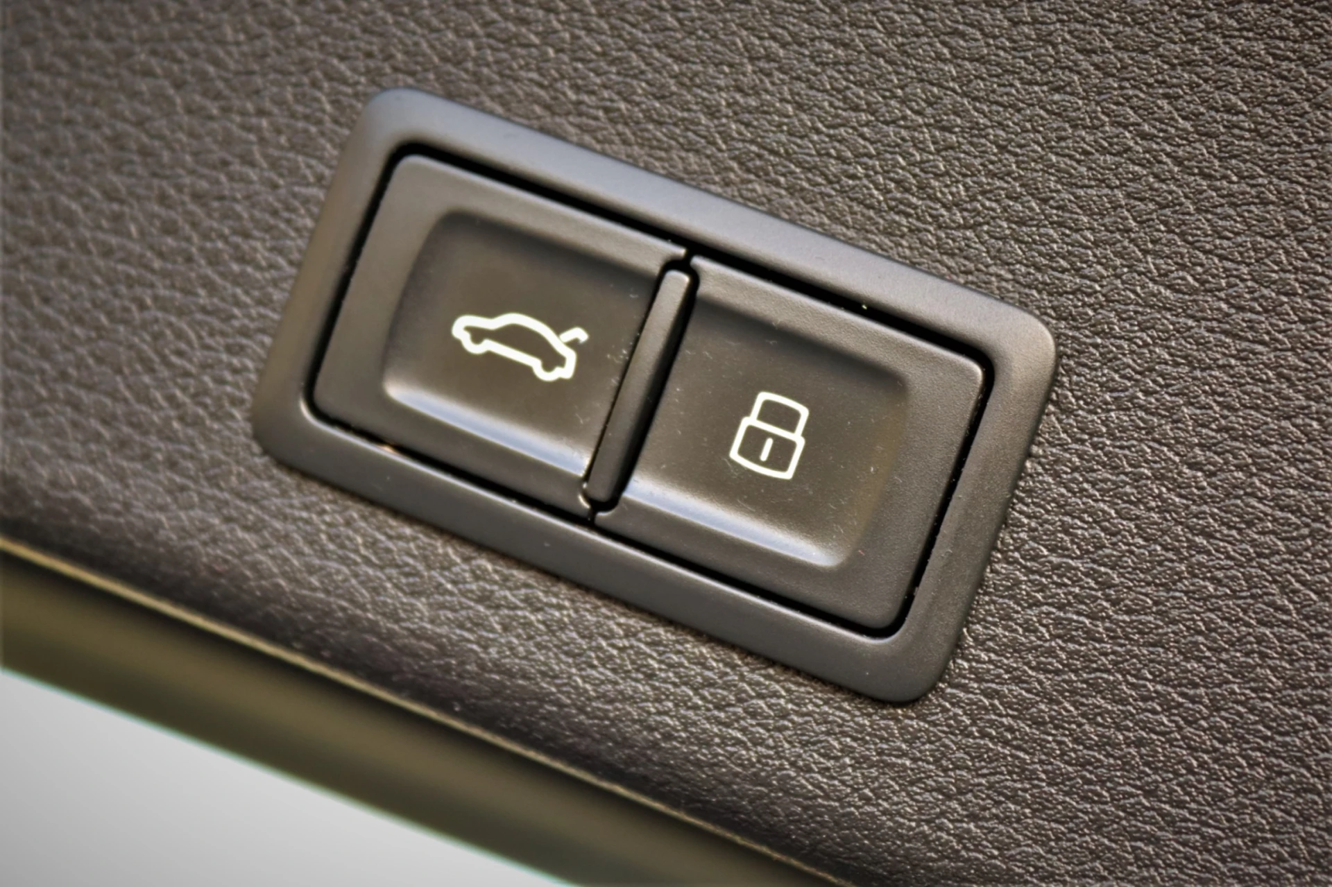 Audi A4 Avant 2.0 TDi Ultra 5