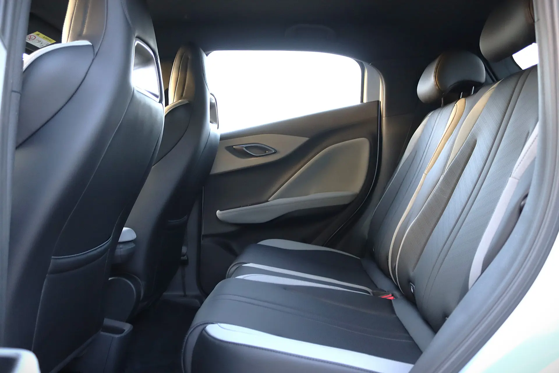 BYD Dolphin Surf 30 kWh Active 31