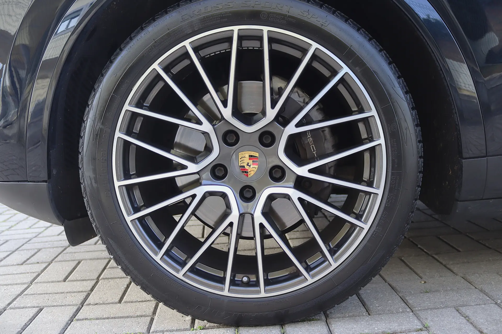 Porsche Cayenne E-Hybrid 11