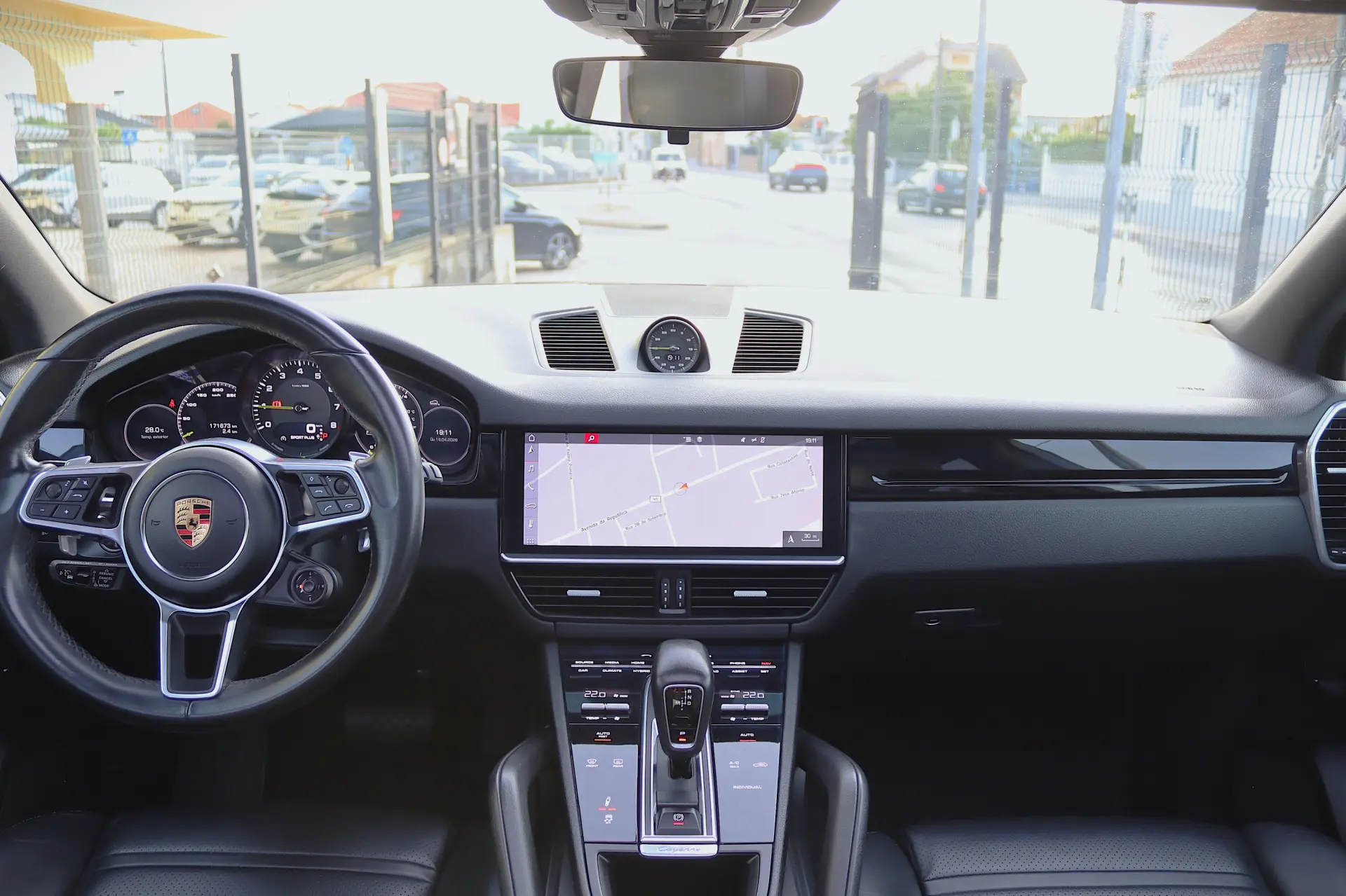 Porsche Cayenne E-Hybrid 35