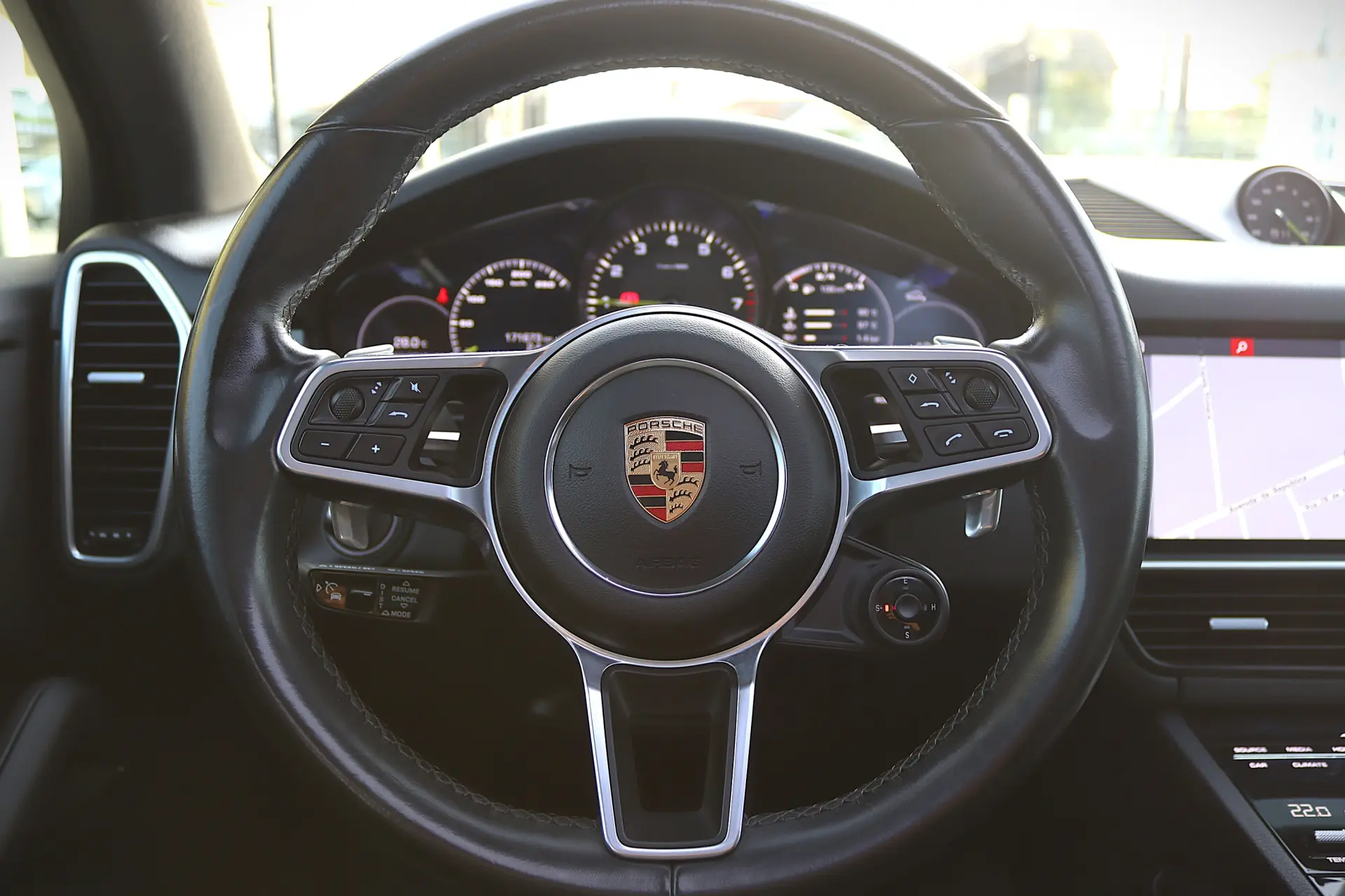 Porsche Cayenne E-Hybrid 34