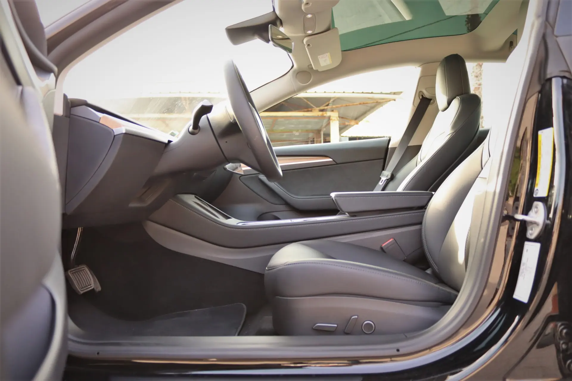 Tesla Model 3 Standard Range Plus RWD 14