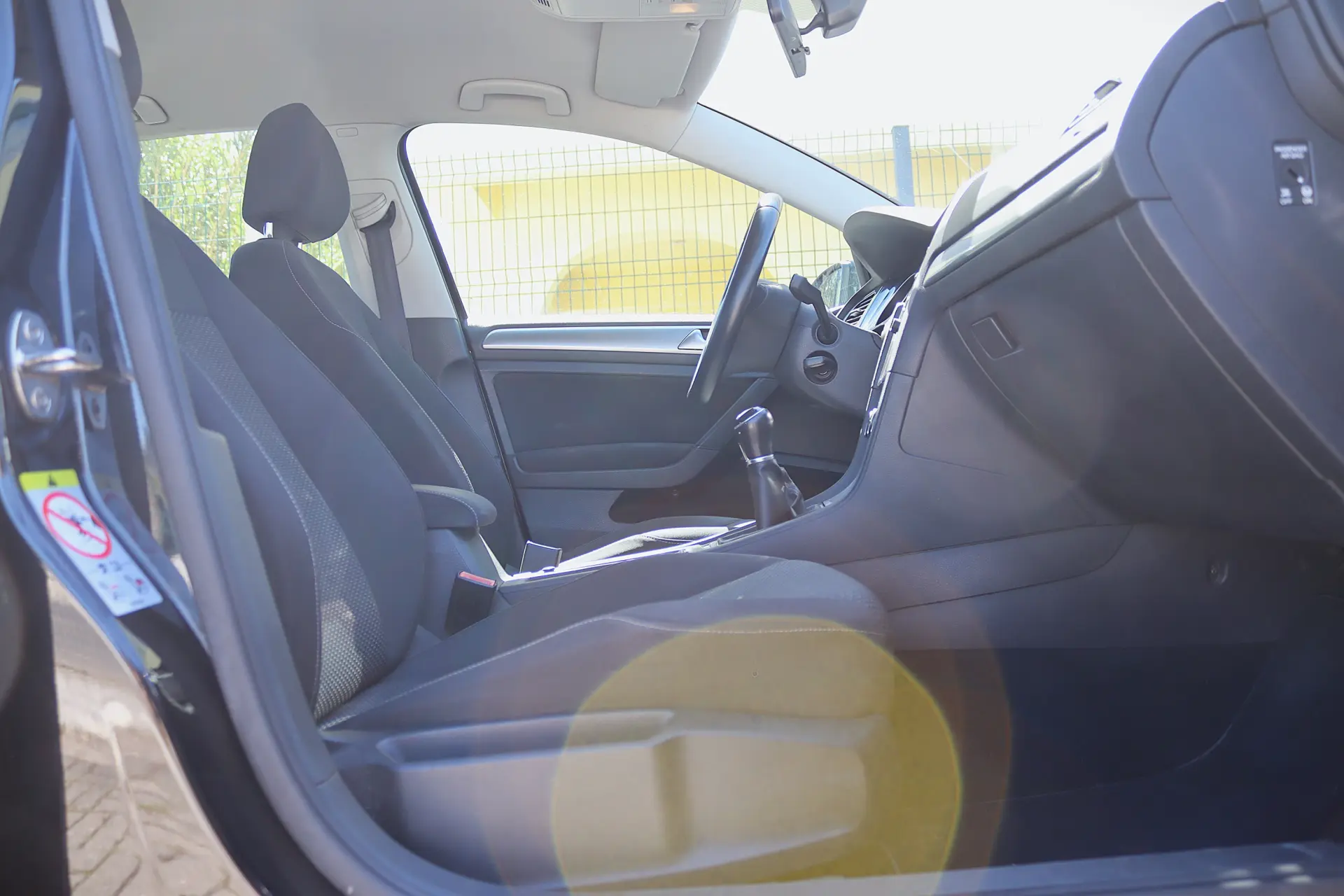 Volkswagen Golf 1.0 TSI Life 23