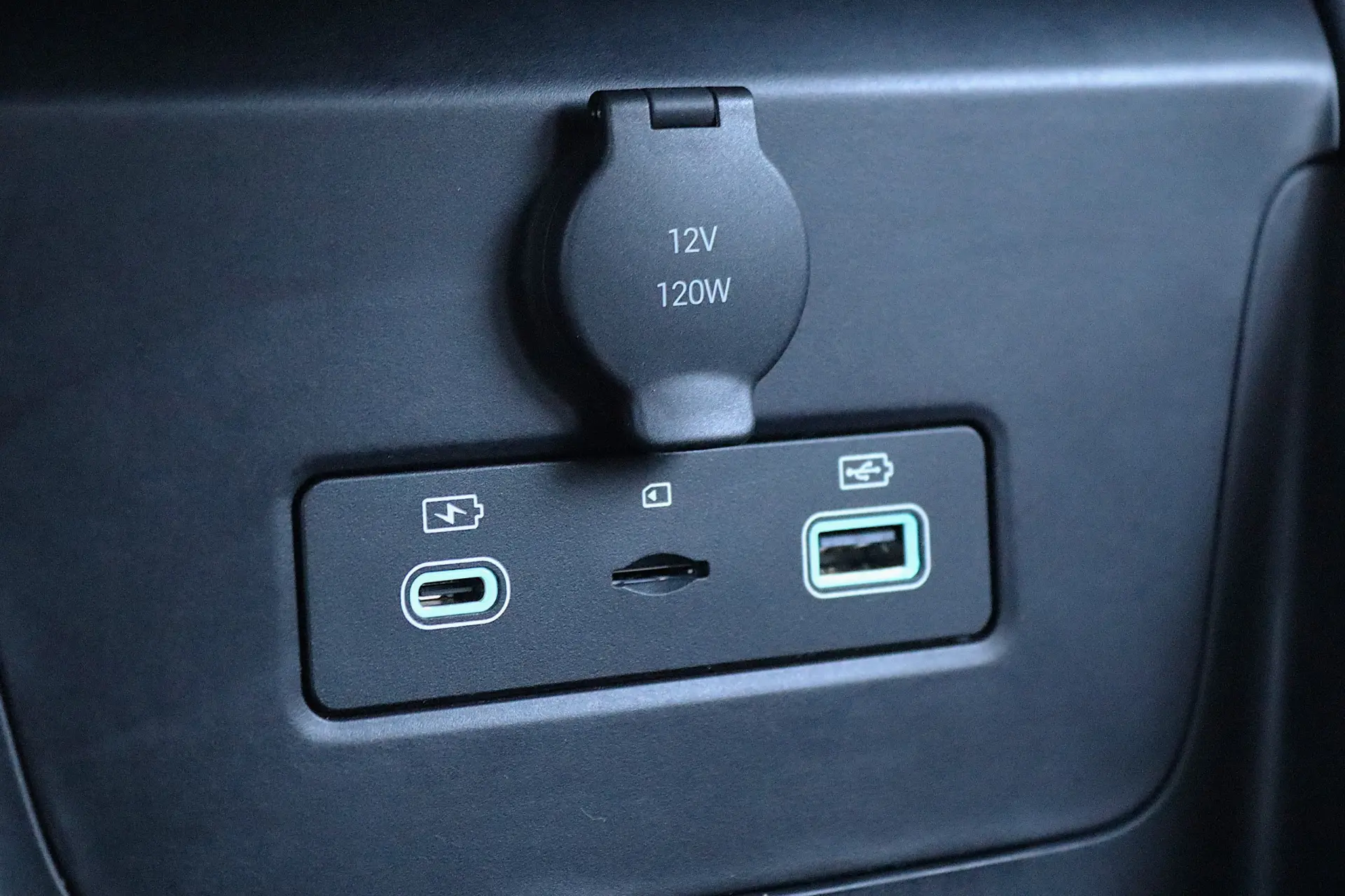 BYD Dolphin Surf 30 kWh Active 27