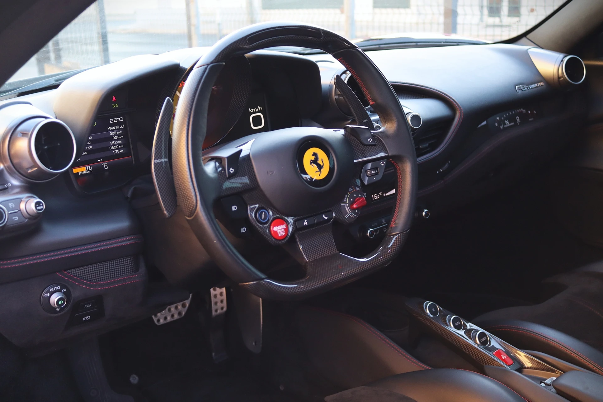 Ferrari F8 Tributo Standard 19