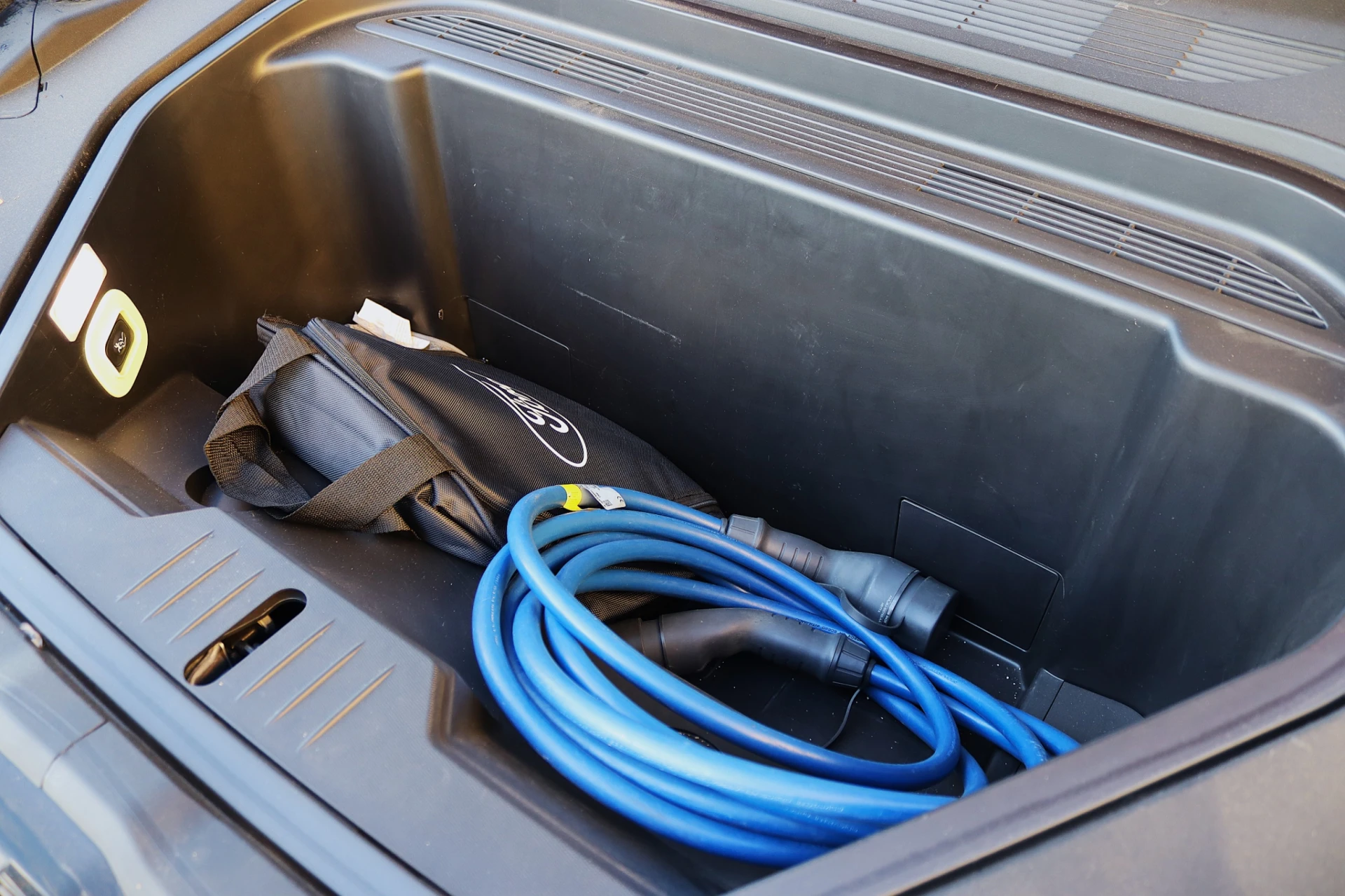 Ford Mustang Mach-E 21