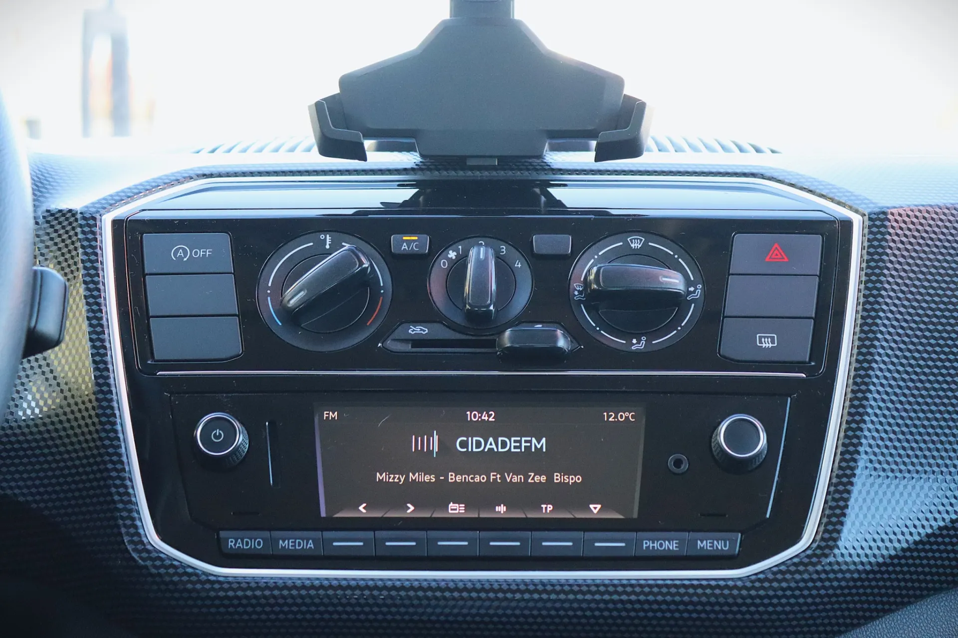 Volkswagen Up! 1.0 Move 18