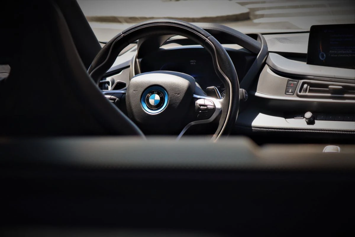 BMW i8 Standard 22