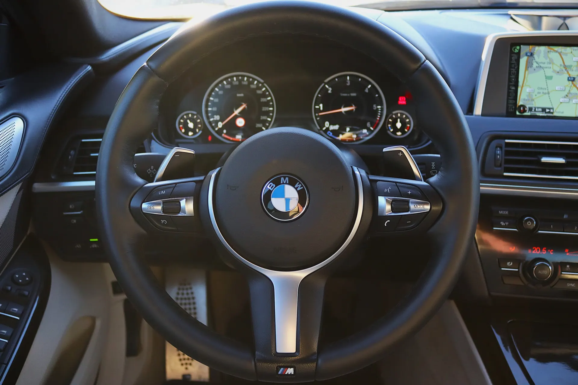 BMW 640 Gran Coupé d xDrive Pack M 26