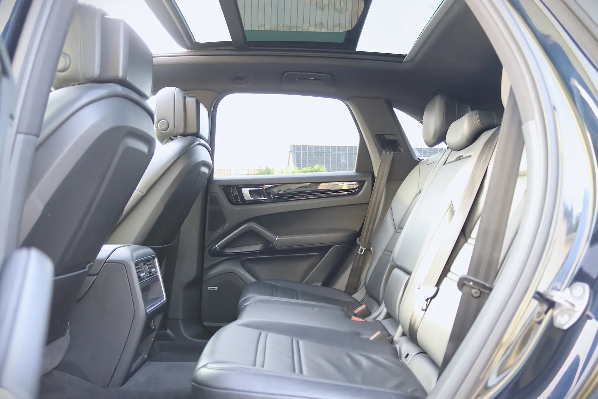 Porsche Cayenne E-Hybrid 29