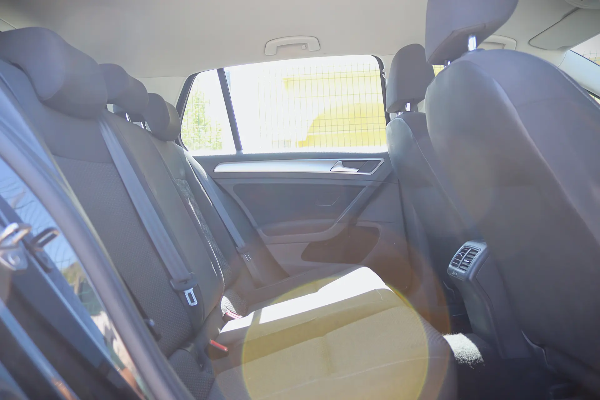 Volkswagen Golf 1.0 TSI Life 26