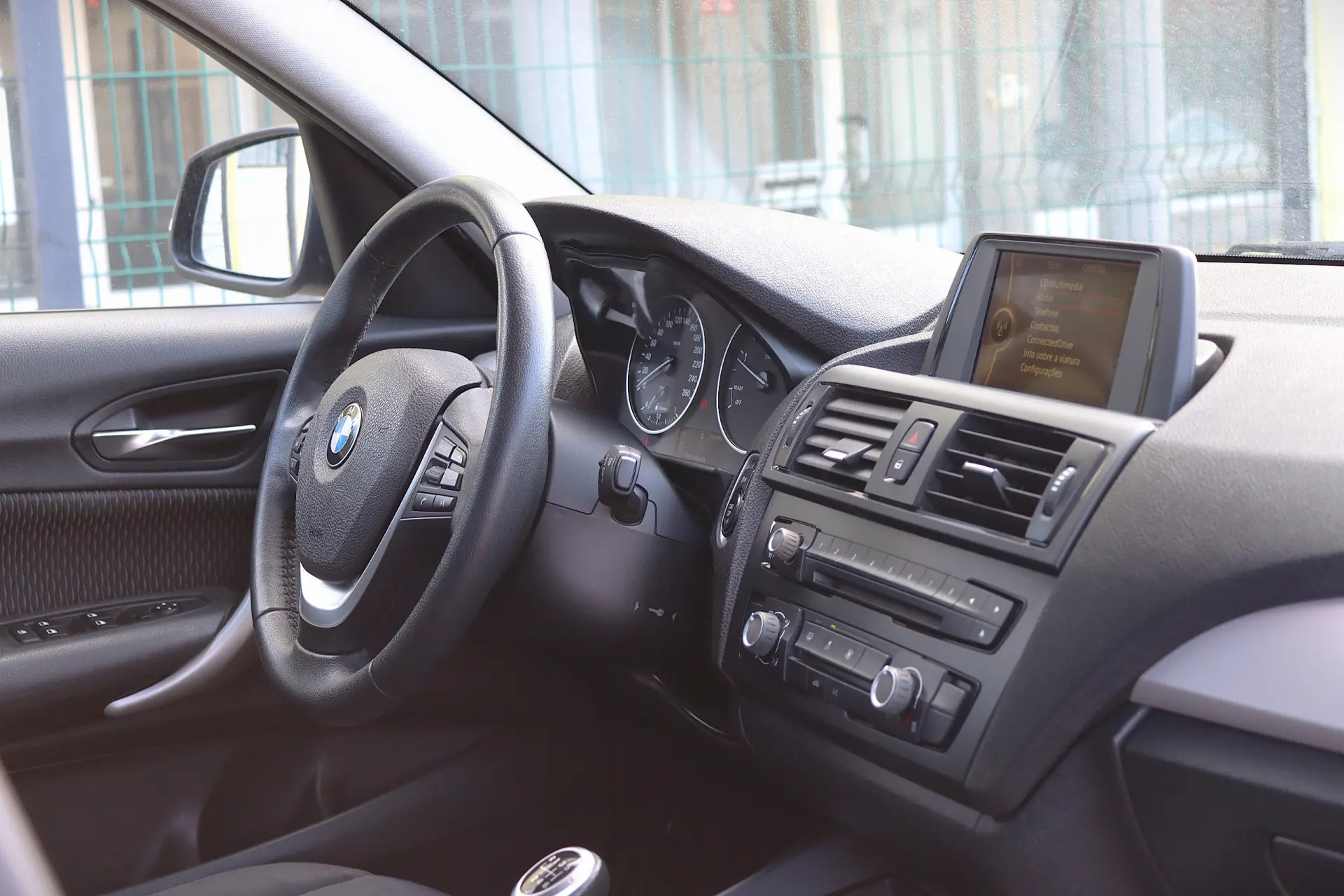 BMW 116 d EfficientDynamics 26