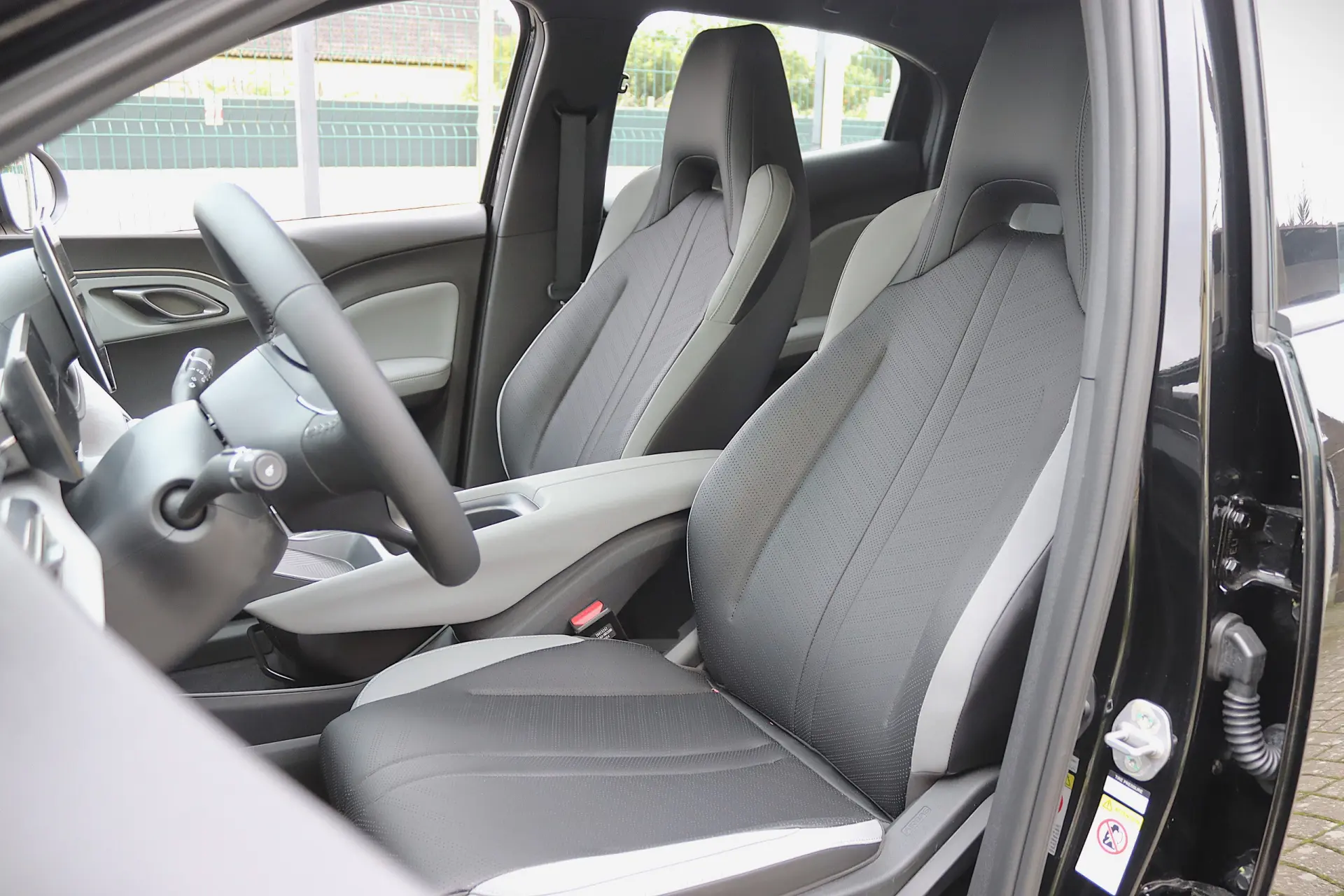 BYD Dolphin Surf 30 kWh Active 21