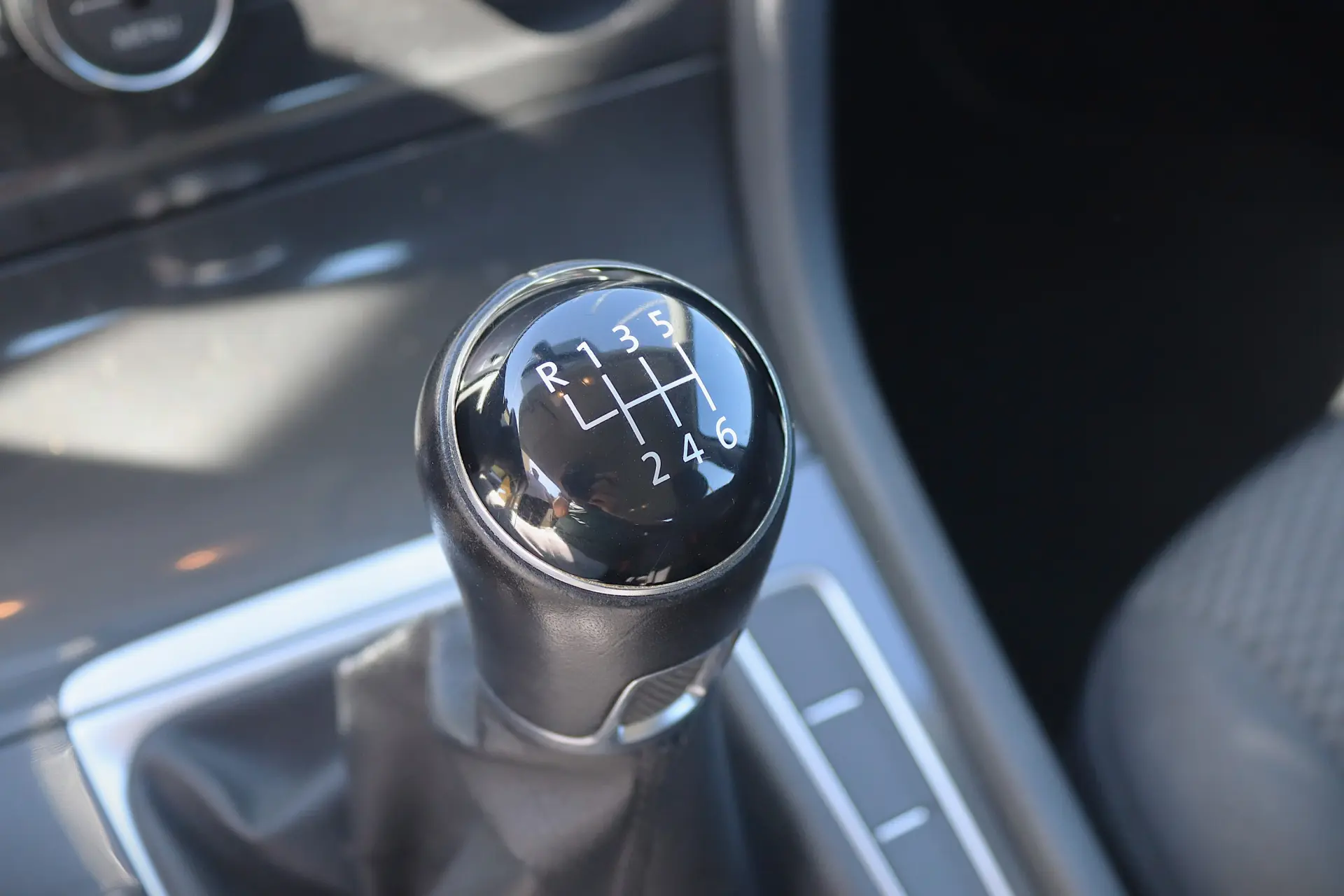 Volkswagen Golf 1.0 TSI Life 7