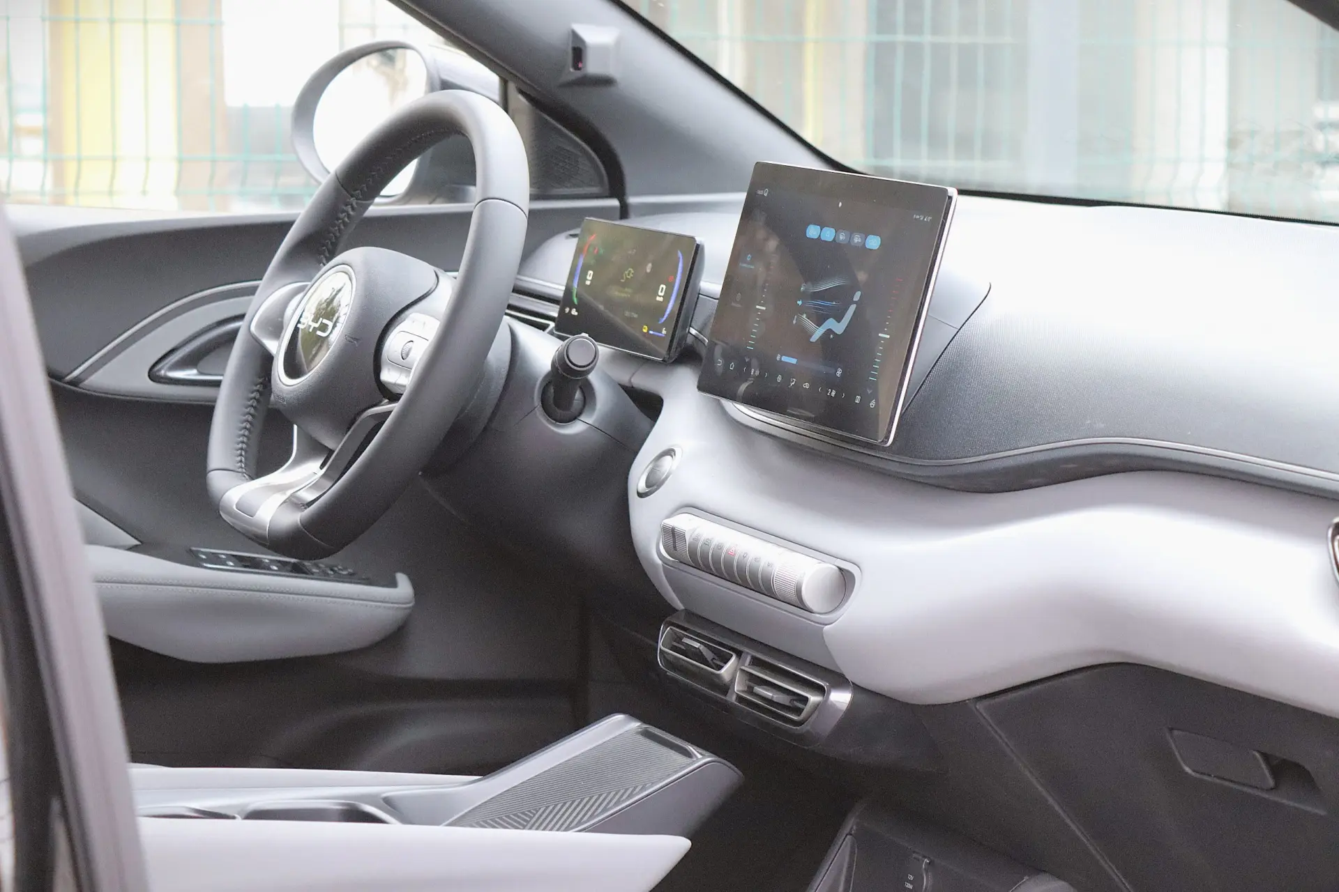 BYD Dolphin Surf 30 kWh Active 24