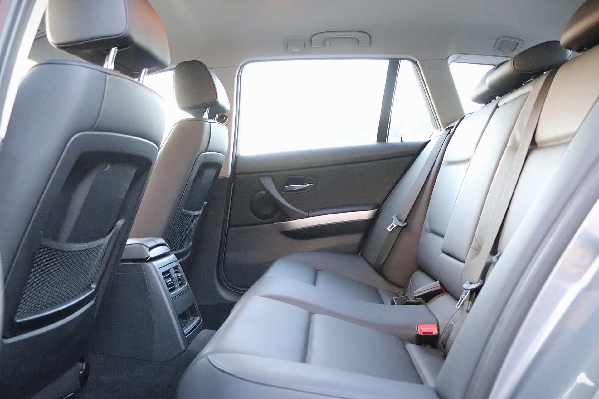 BMW 318 d Sport Line 25