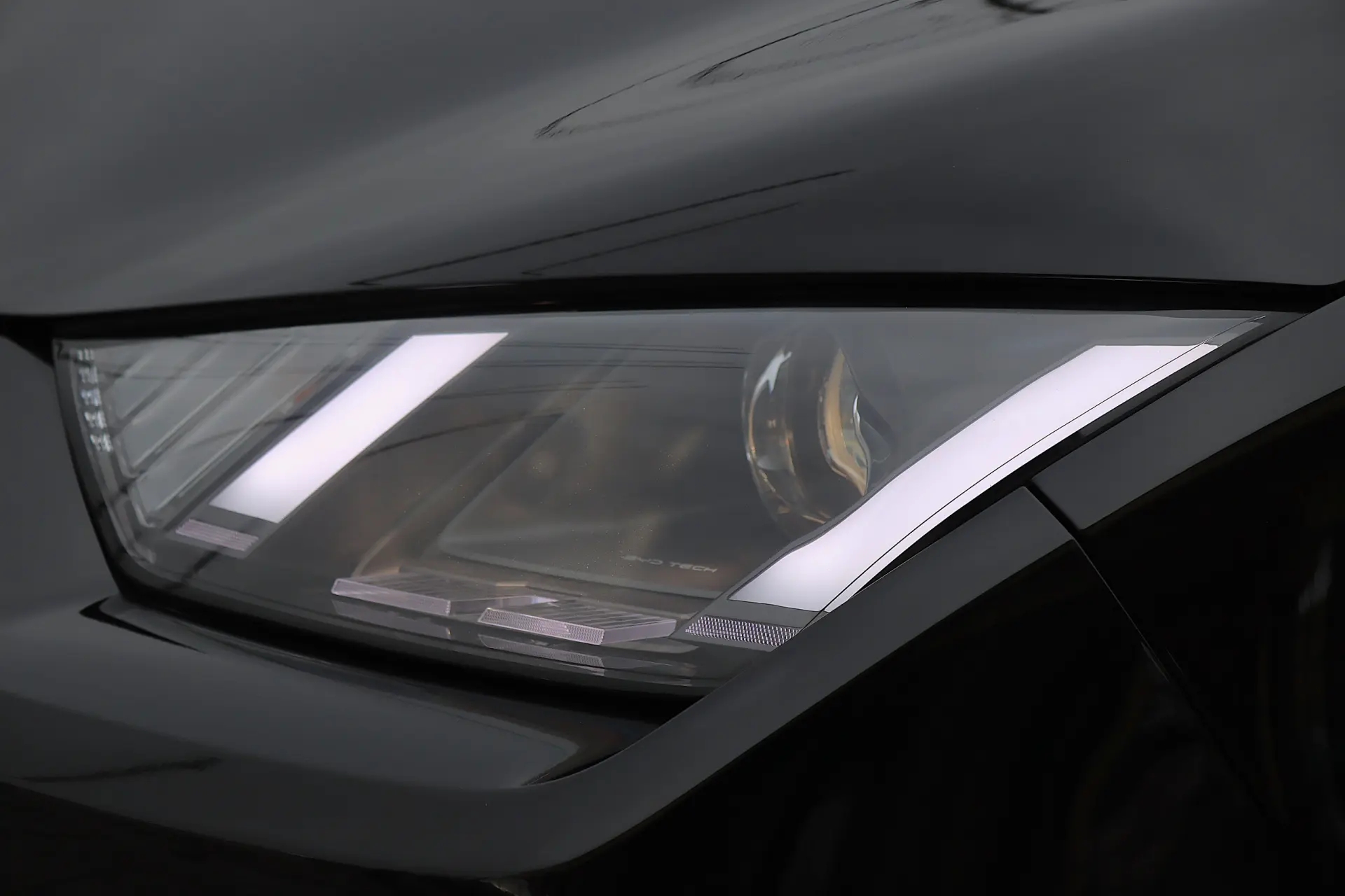 BYD Dolphin Surf 30 kWh Active 14