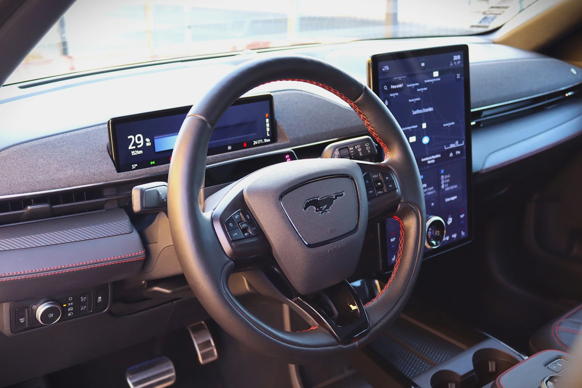 Ford Mustang Mach-E 23