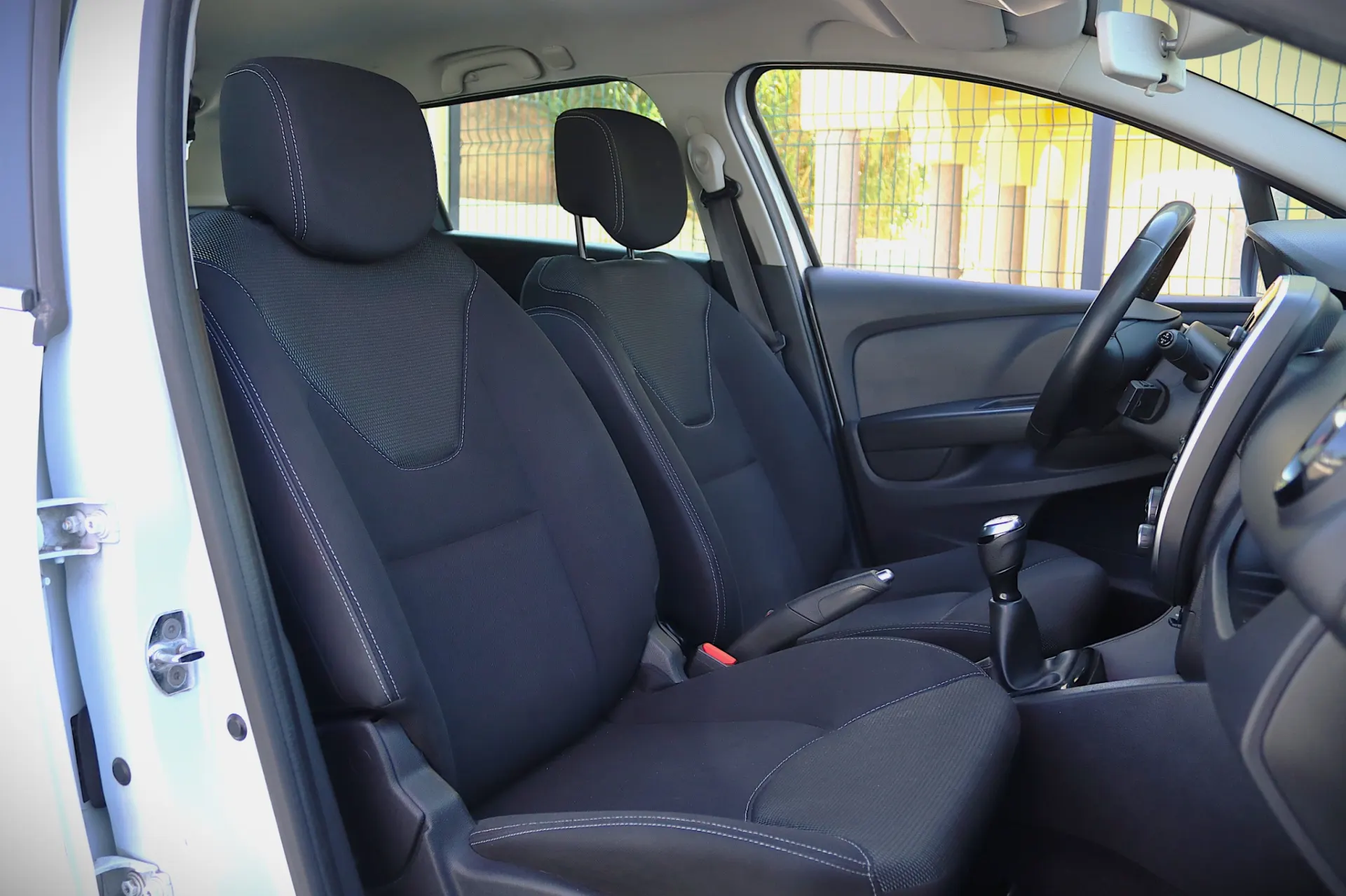 Renault Clio Sport Tourer 0.9 TCe Zen 18