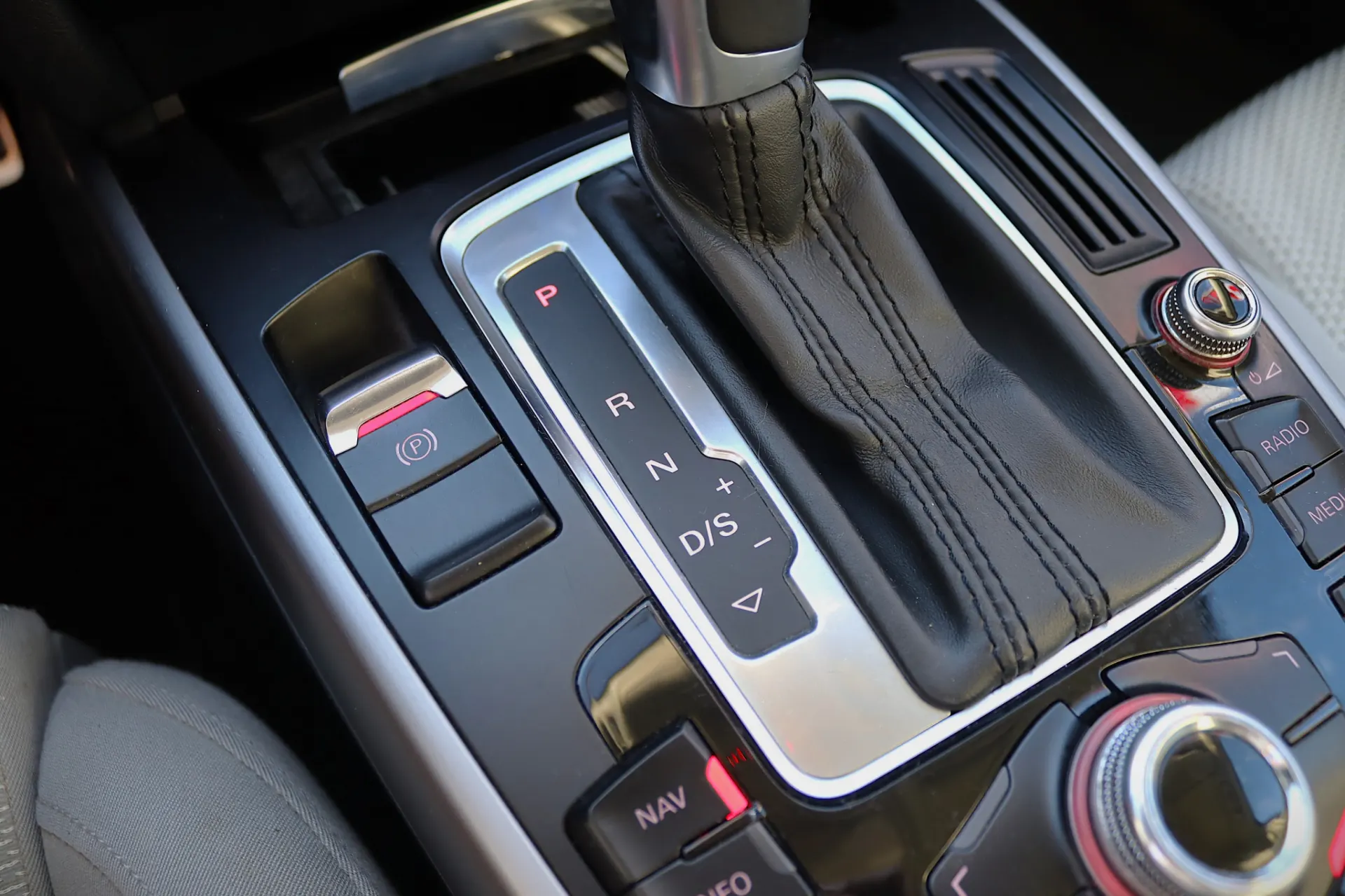 Audi A4 Allroad 2.0 TDI quattro Advance S tronic 27