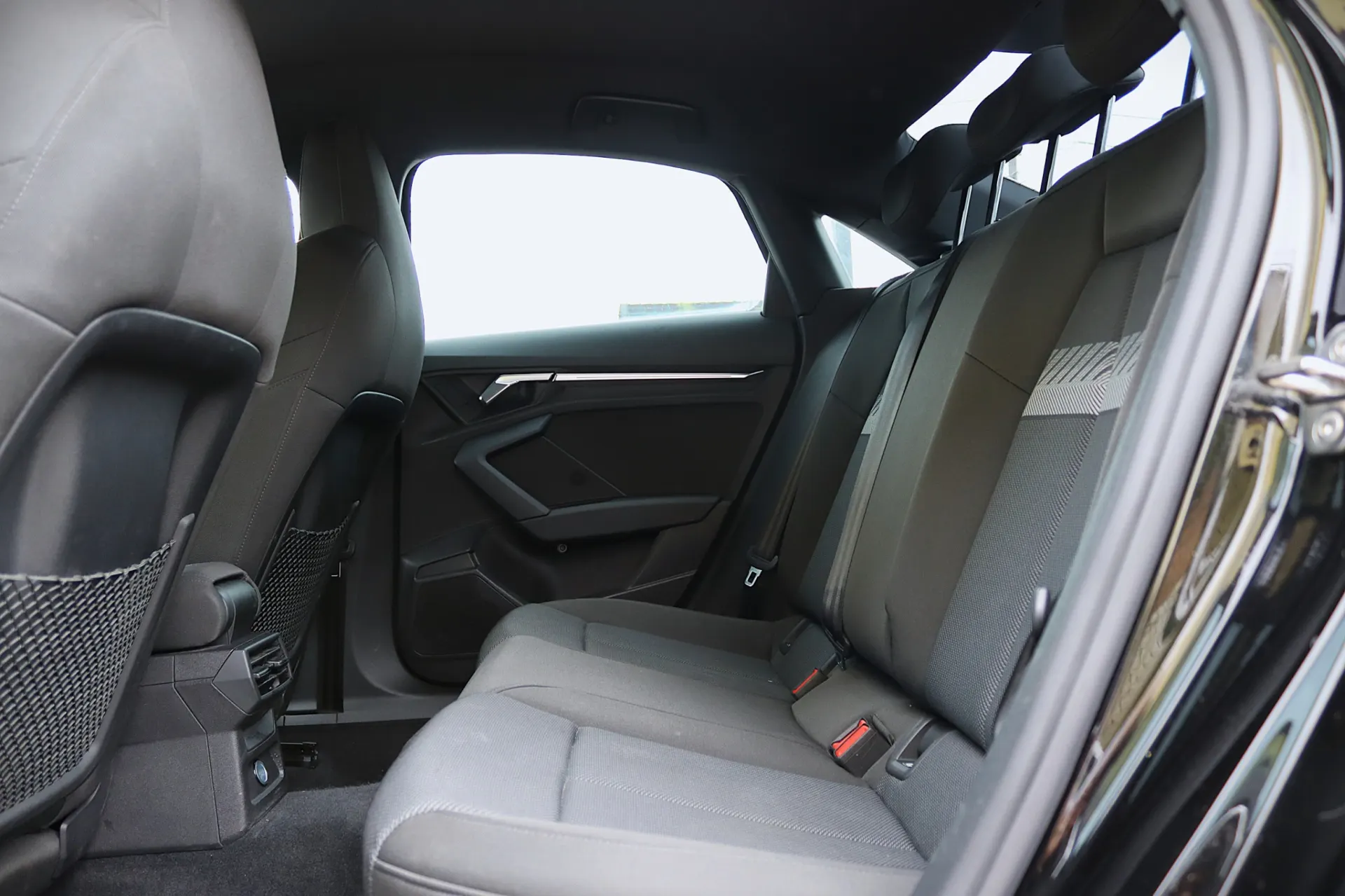 Audi A3 Limousine 30 TFSI Advanced S tronic 26