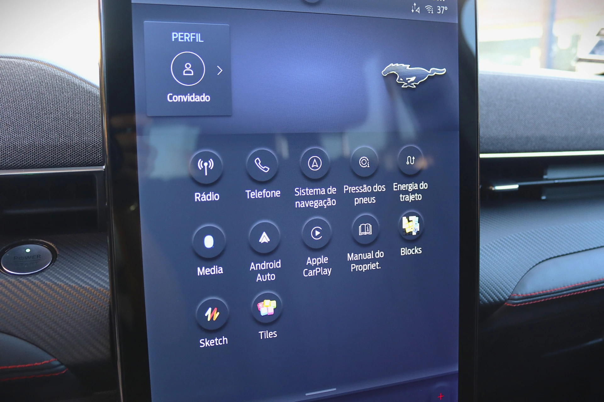 Ford Mustang Mach-E 33