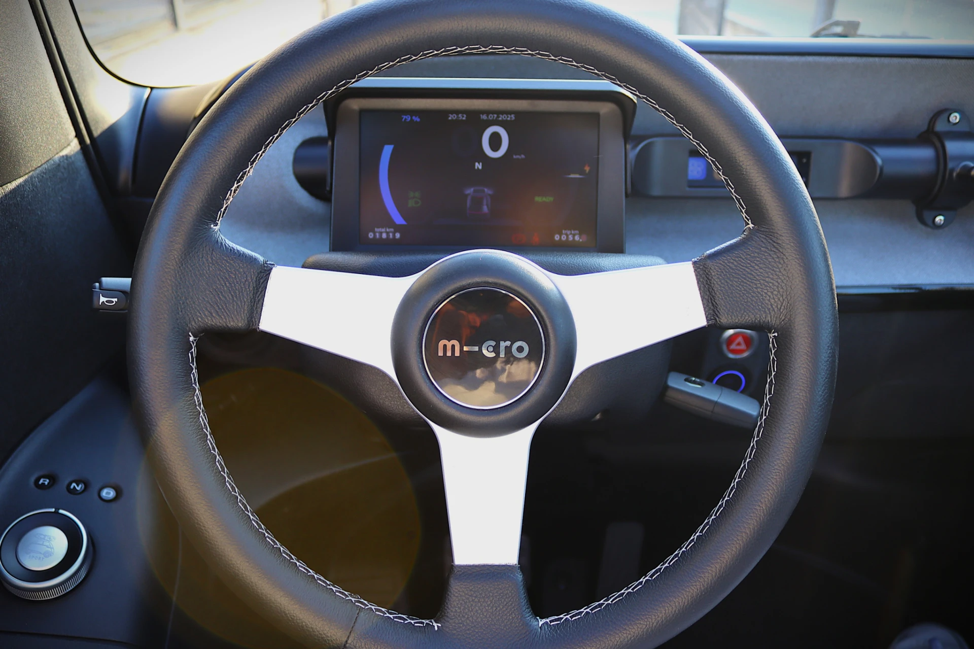 Microlino 2.0 Lite 17