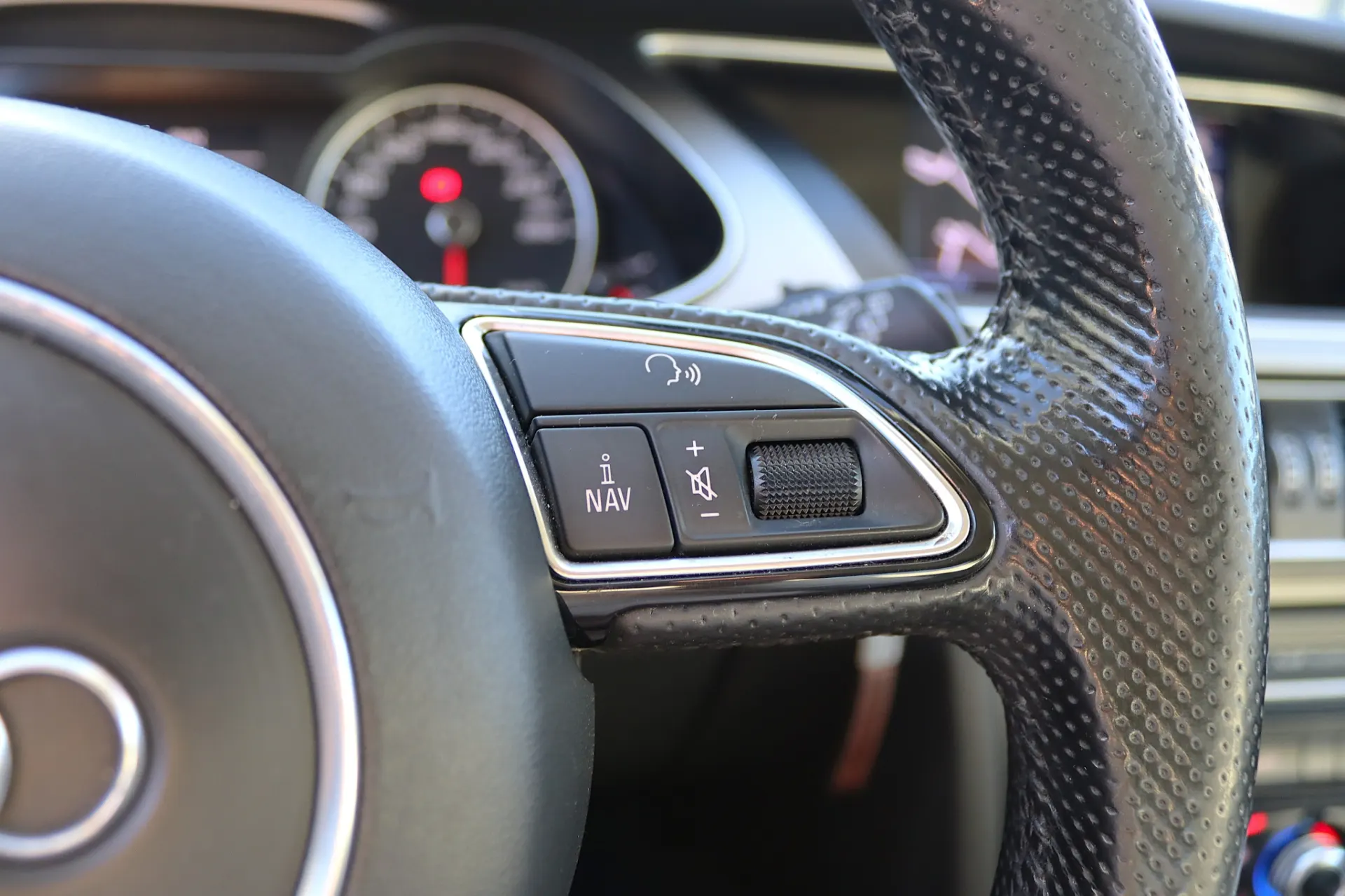 Audi A4 Allroad 2.0 TDI quattro Advance S tronic 23